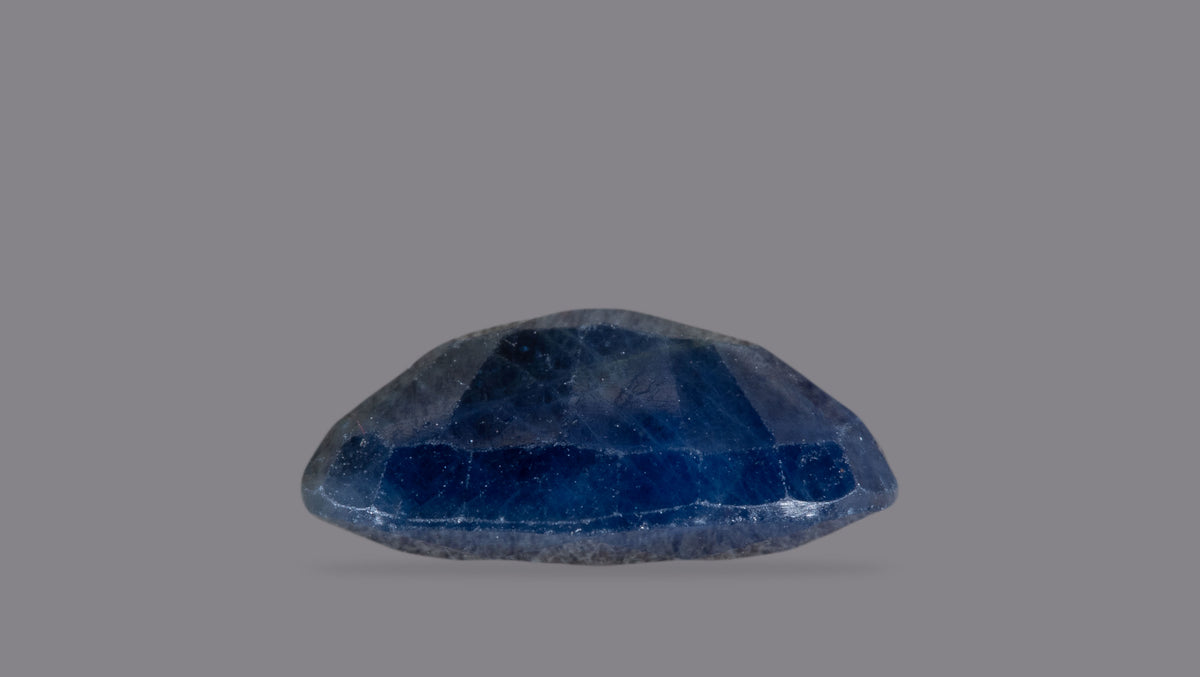Natural Blue Sapphire 5.50 Carats / 6.04 Ratti