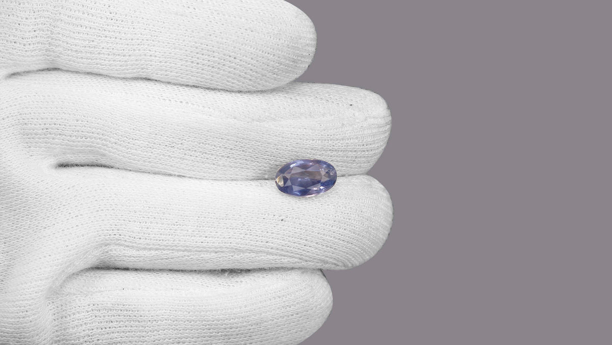 Natural Blue Sapphire 5.33 Carats / 5.86 Ratti