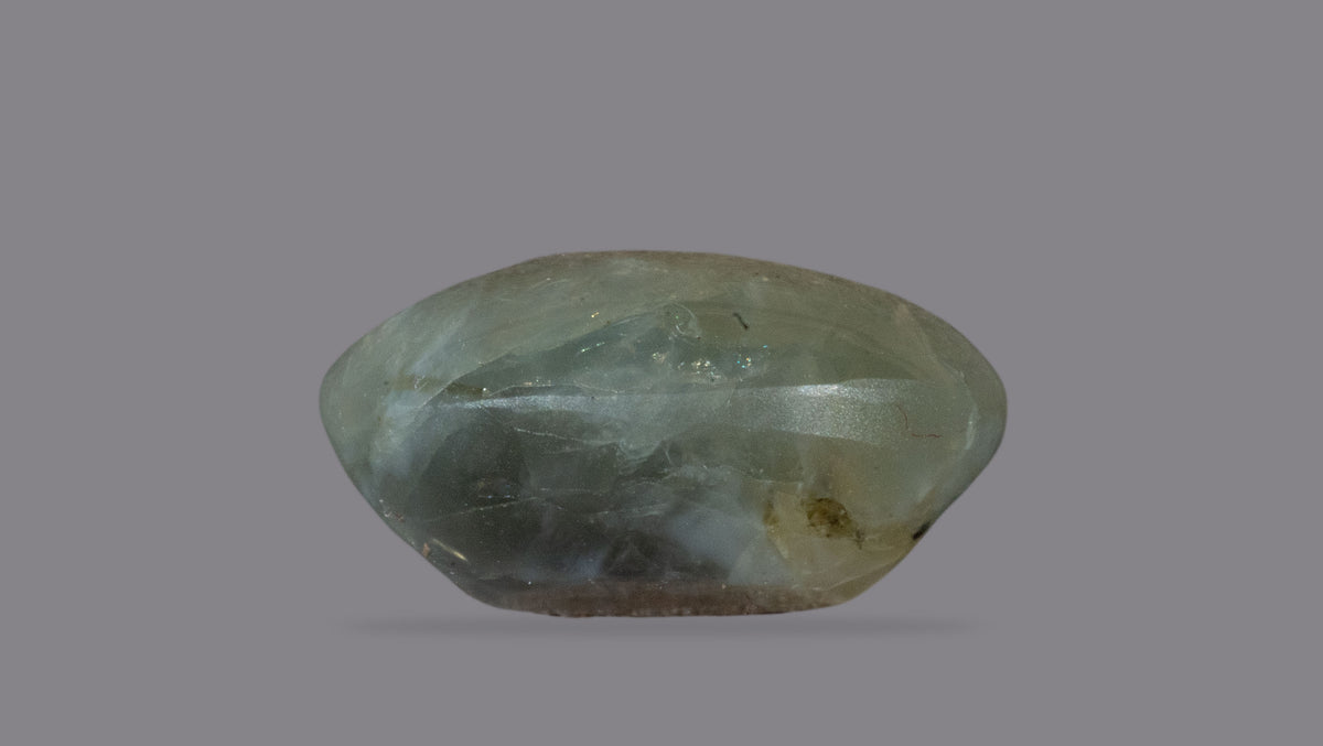 Cat's Eye (Lehsuniya) 5.67 Carats / 6.23 Ratti