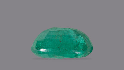 Zambian Emerald (Panna) 4.57 Carats / 5.02 Ratti