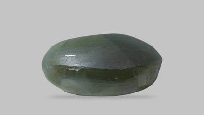 Cat's Eye (Lehsuniya) 3.52 Carats / 3.87 Ratti