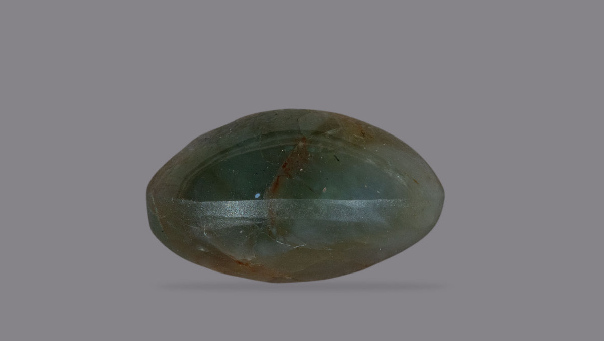 Cat's Eye (Lehsuniya) 12.01 Carats / 13.2 Ratti