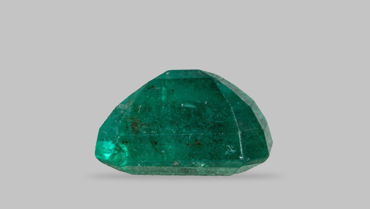 Zambian Emerald (Panna) 2.28 Carats / 2.51 Ratti
