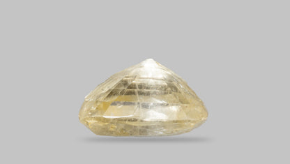 Natural Yellow Sapphire 6.74 Carats / 7.41 Ratti