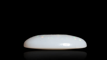 White Opal With Fire 3.87 Carats / 4.25 Ratti