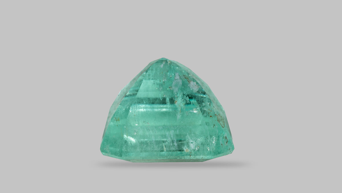 Columbian Emerald (Panna) 5.16 Carats / 5.67 Ratti