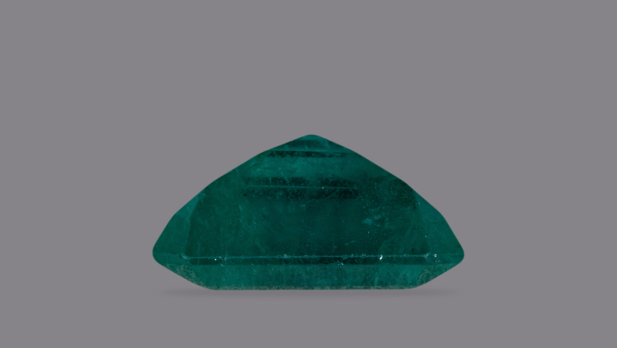 Zambian Emerald (Panna) 4.30 Carats / 4.73 Ratti