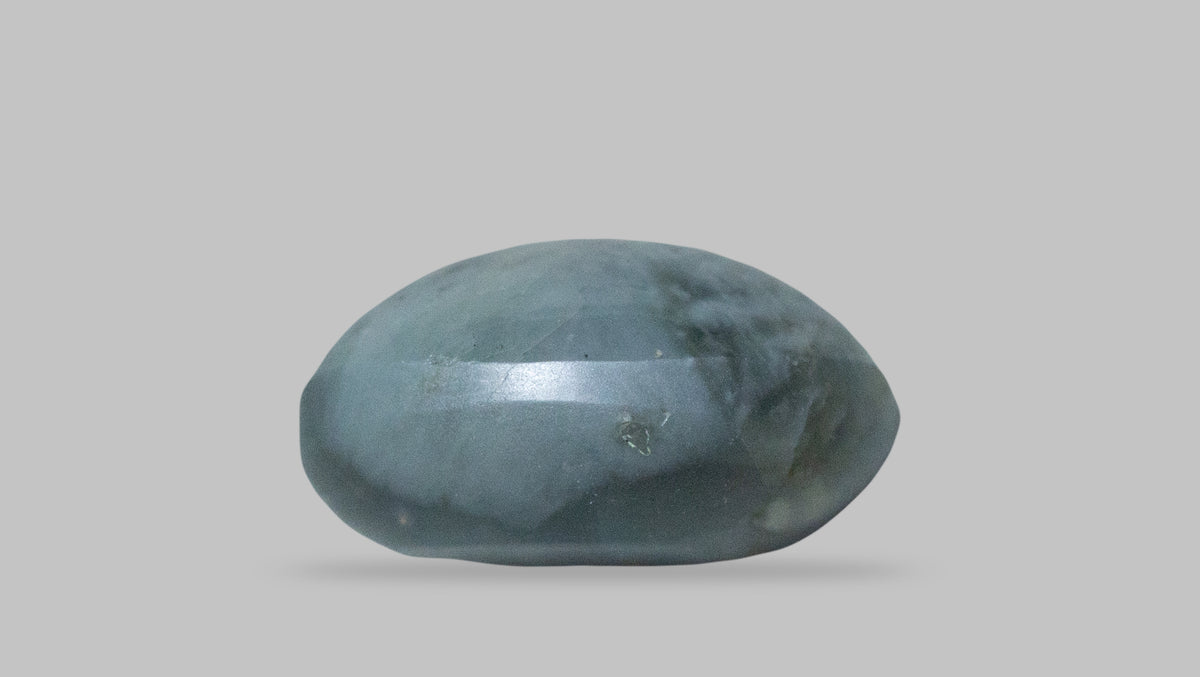Cat's Eye (Lehsuniya) 4.01 Carats / 4.41 Ratti