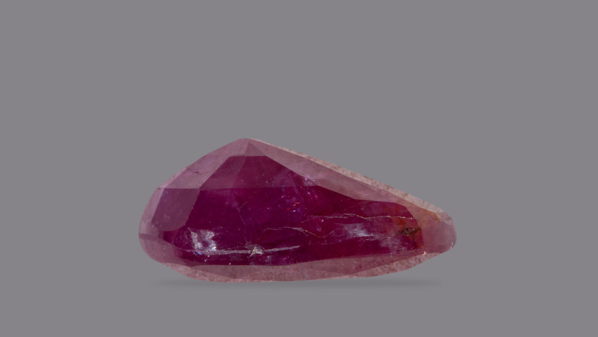 Madagascar Ruby (Manik) 4.92 Carats / 5.41 Ratti