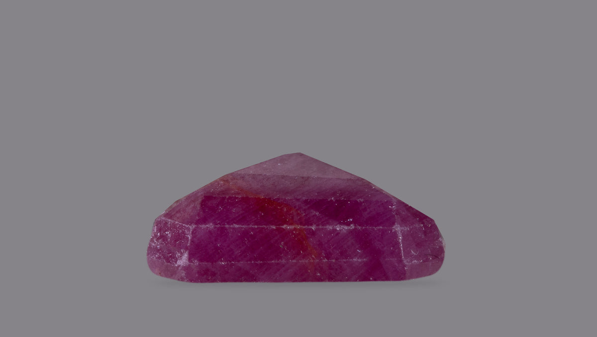 African Ruby (Manik) 6.88 Carats / 7.56 Ratti