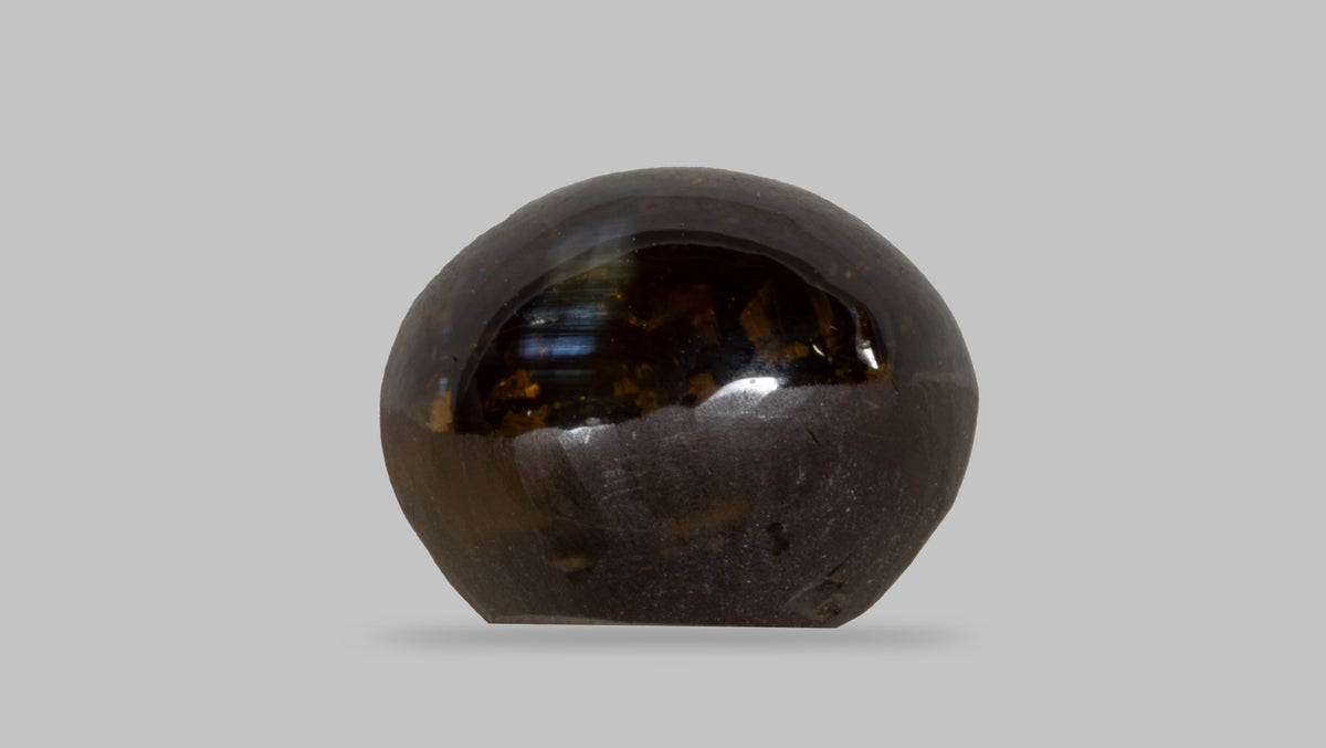 Cat's Eye (Lehsuniya) 7.11 Carats / 7.81 Ratti