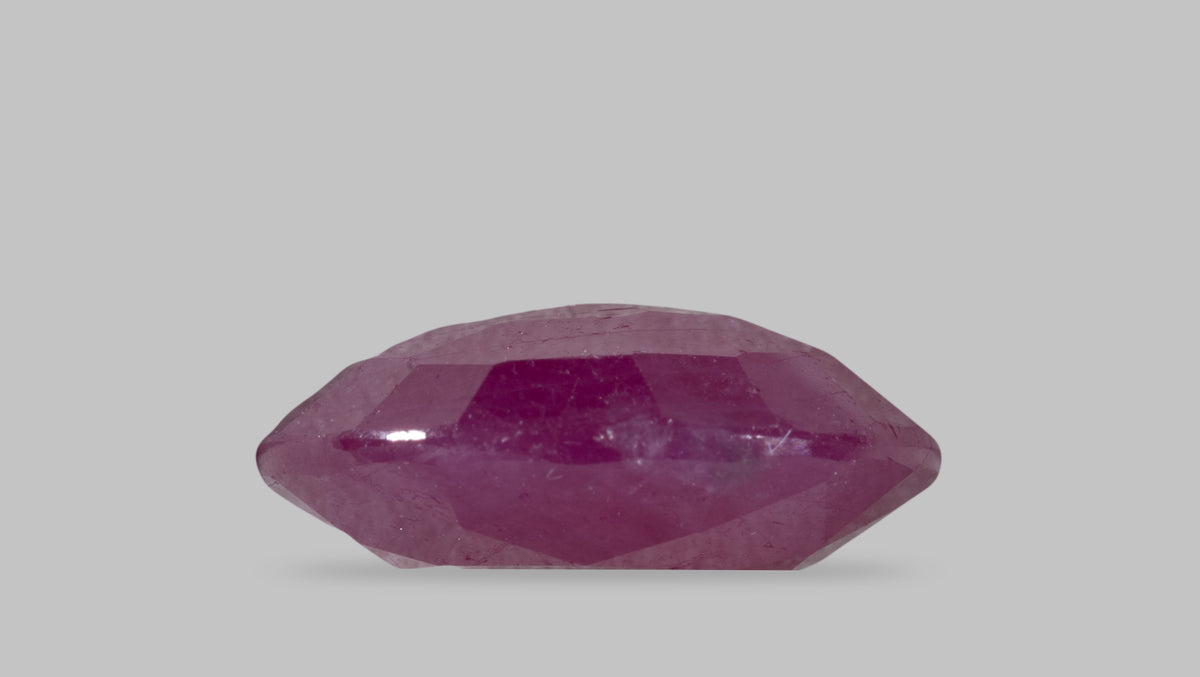 Natural Mozambique Ruby (Manik) 4.76 Carats / 5.23 Ratti