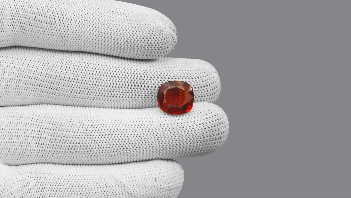 Sri-Lankan Hessonite (Gomed) 6.67 Carats / 7.33 Ratti