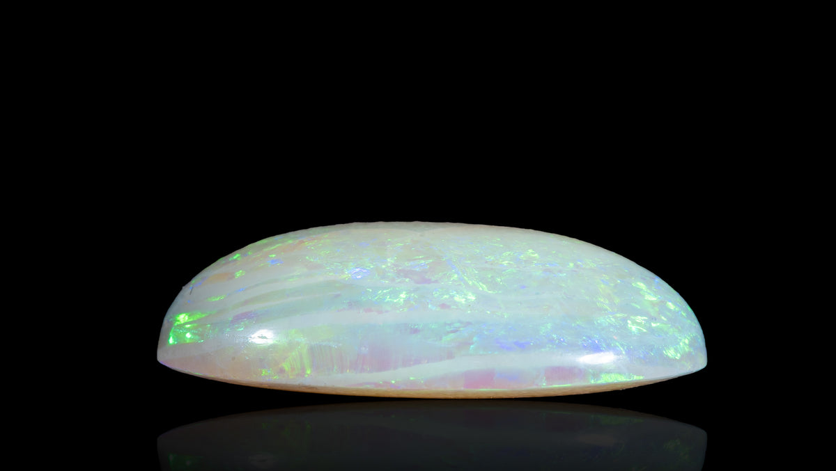 White Opal With Fire 6.72 Carats / 7.38 Ratti