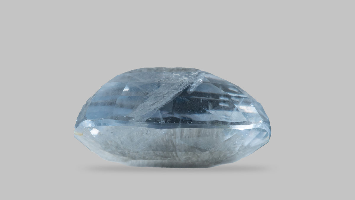 Natural Blue Sapphire 5.67 Carats / 6.23 Ratti