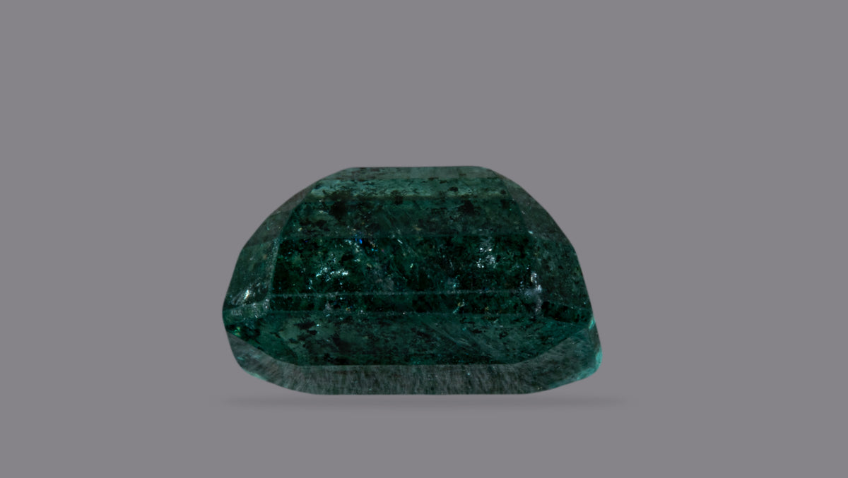 Zambian Emerald (Panna) 2.97 Carats / 3.26 Ratti