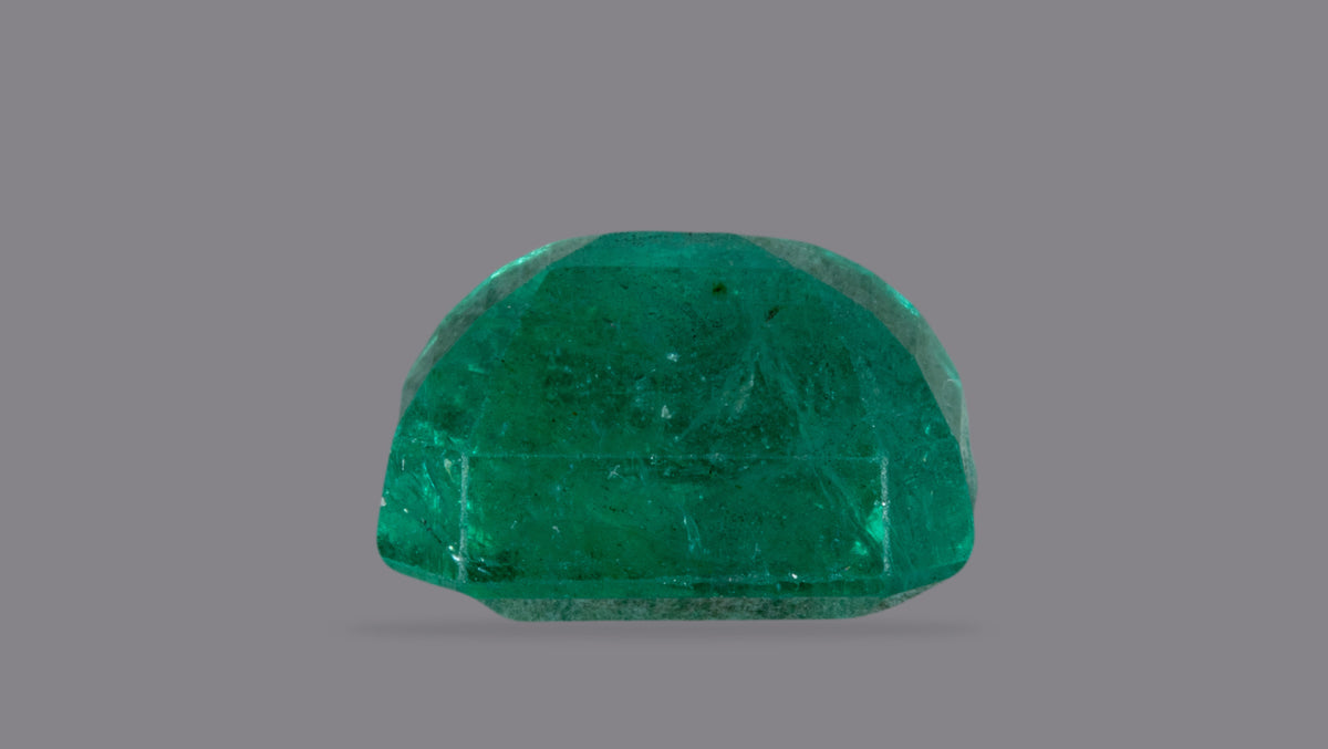 Zambian Emerald (Panna) 2.87 Carats / 3.15 Ratti