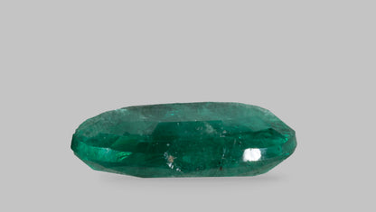 Zambian Emerald (Panna) 3.44 Carats / 3.78 Ratti