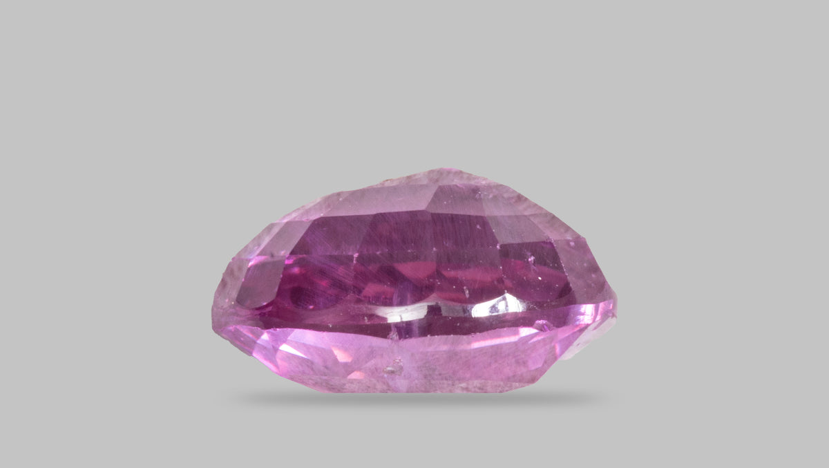Natural Pink Sapphire 2.46 Carats / 2.7 Ratti