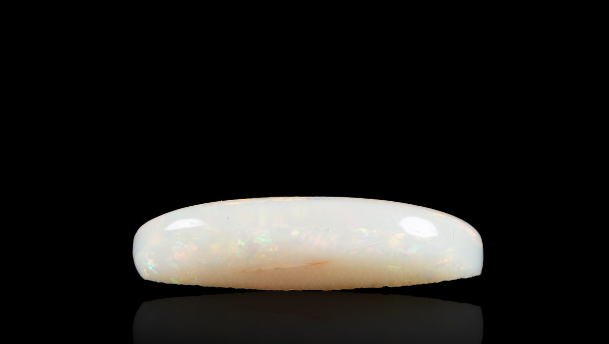 White Opal With Fire 16.83 Carats / 18.49 Ratti