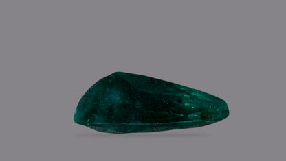 Zambian Emerald (Panna) 2.16 Carats / 2.37 Ratti