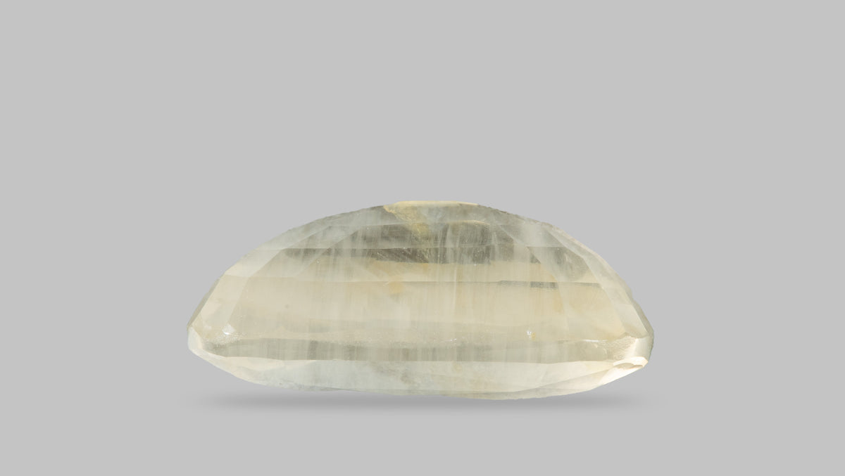Natural Yellow Sapphire 5.80 Carats / 6.37 Ratti