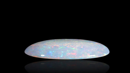 White Opal With Fire 4.28 Carats / 4.7 Ratti