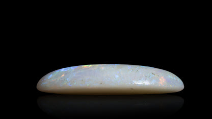 White Opal With Fire 4.88 Carats / 5.36 Ratti