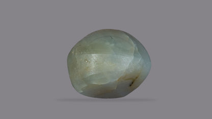 Cat's Eye (Lehsuniya) 8.32 Carats / 9.14 Ratti