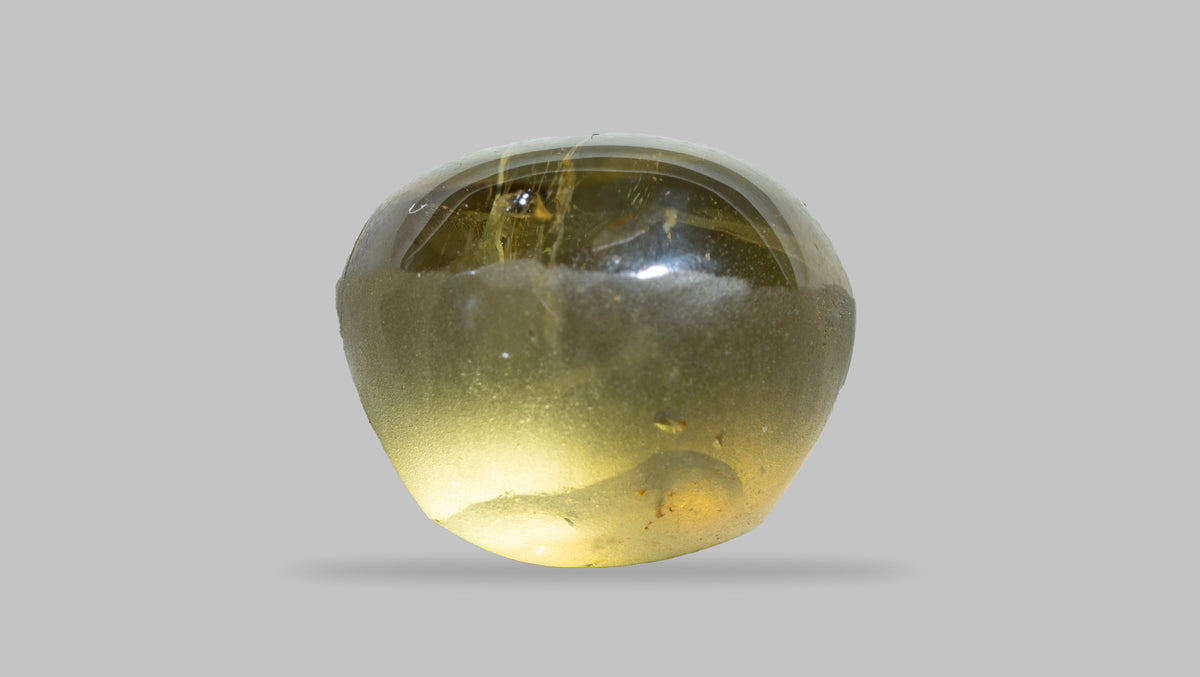 Natural Cat'S Eye (Lehsuniya) 8.86 Carats / 9.74 Ratti