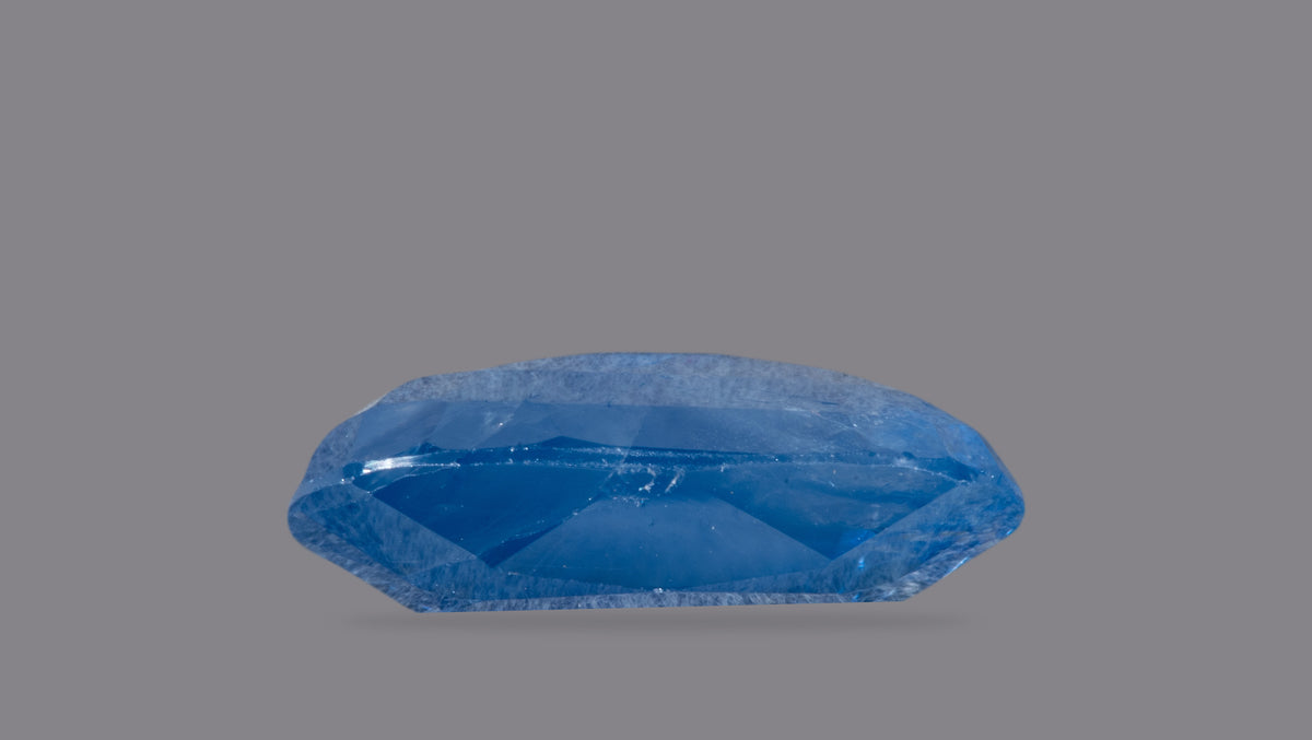 Natural Blue Sapphire 6.54 Carats / 7.19 Ratti