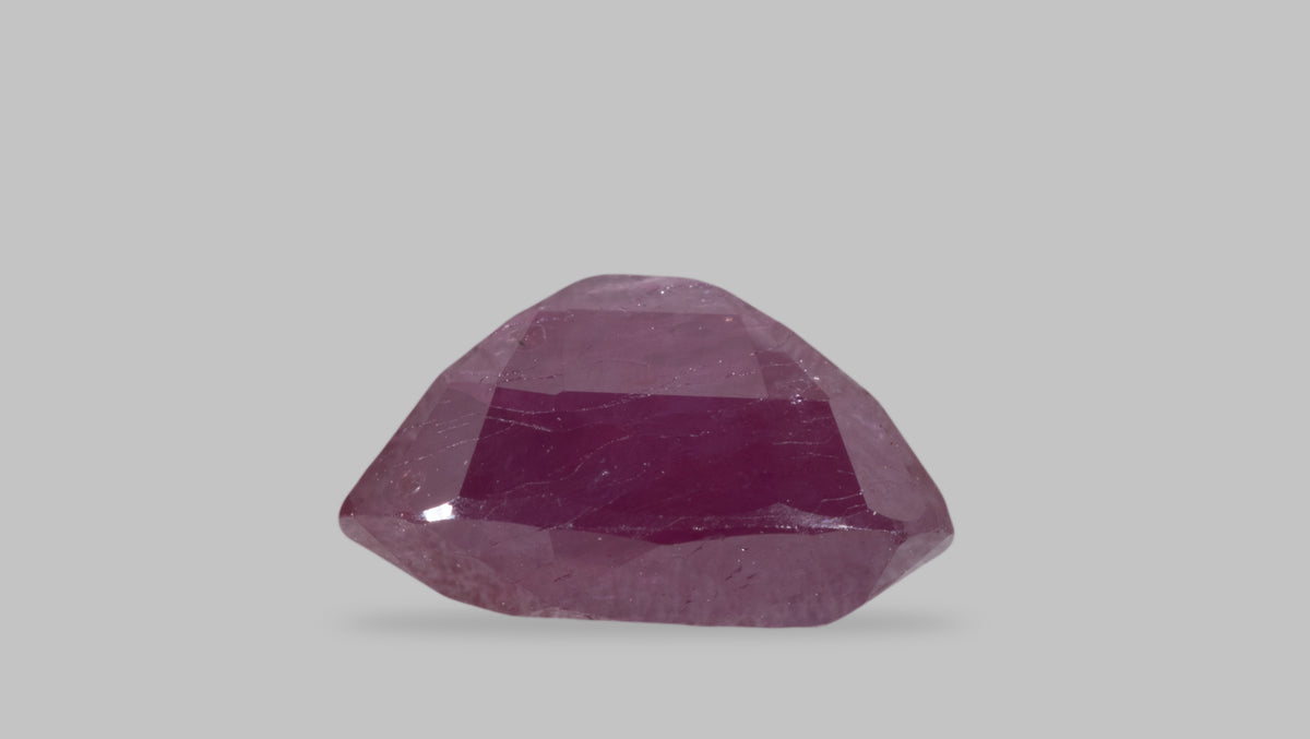 Mozambique Ruby (Manik) 3.37 Carats / 3.7 Ratti