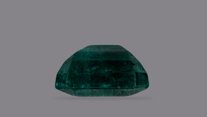 Zambian Emerald (Panna) 2.39 Carats / 2.63 Ratti