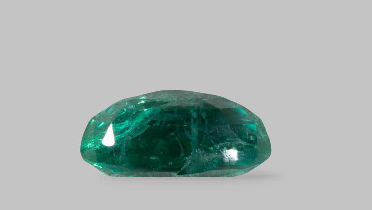Zambian Emerald (Panna) 3.56 Carats / 3.91 Ratti