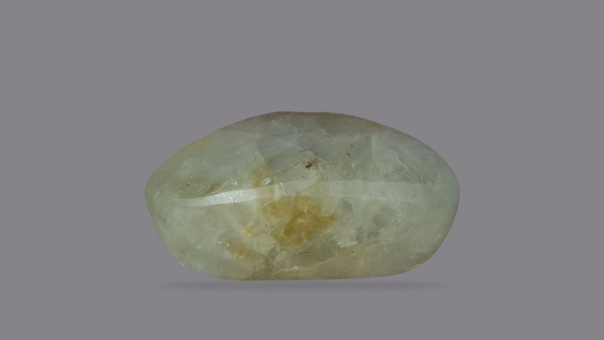 Cat's Eye (Lehsuniya) 5.76 Carats / 6.33 Ratti