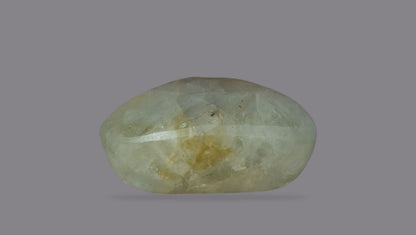 Cat's Eye (Lehsuniya) 5.76 Carats / 6.33 Ratti