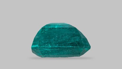 Minor Oil Zambian Emerald 6.10 Carats / 7.7 Ratti