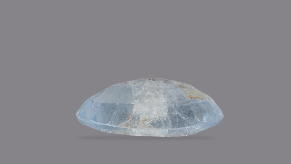 Natural Blue Sapphire 4.68 Carats / 5.14 Ratti