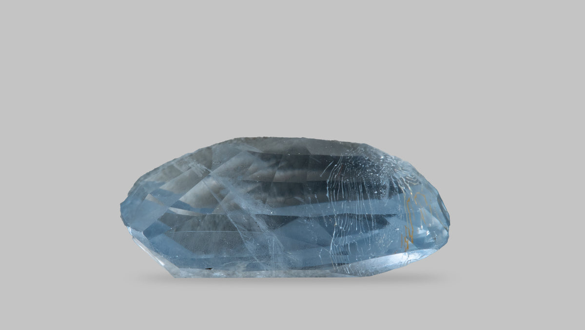 Natural Blue Sapphire 6.55 Carats / 7.2 Ratti