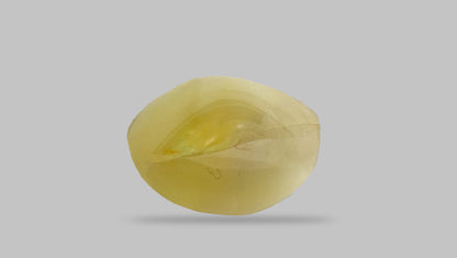 Cat's Eye (Lehsuniya) 4.96 Carats / 5.45 Ratti
