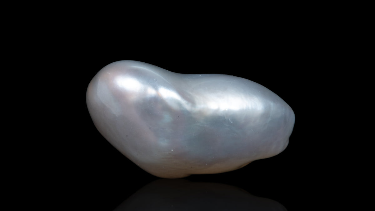 Venezuela Pearl 8.26 Carats / 9.08 Ratti