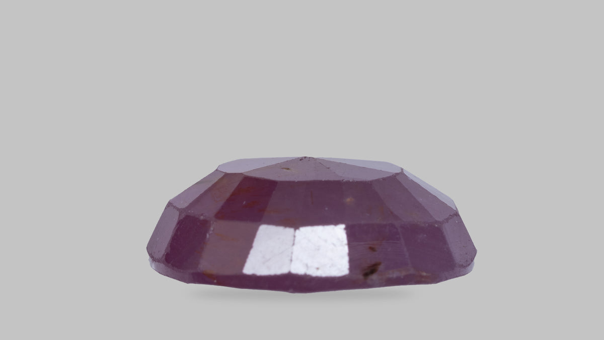 African Ruby (Manik) 5.42 Carats / 5.96 Ratti