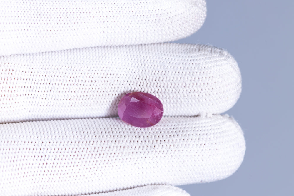 African Ruby (Manik) 5.42 Carats / 5.96 Ratti