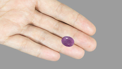 African Ruby (Manik) 8.36 Carats / 9.19 Ratti