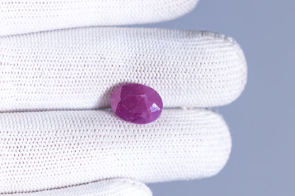 African Ruby (Manik) 7.83 Carats / 8.6 Ratti