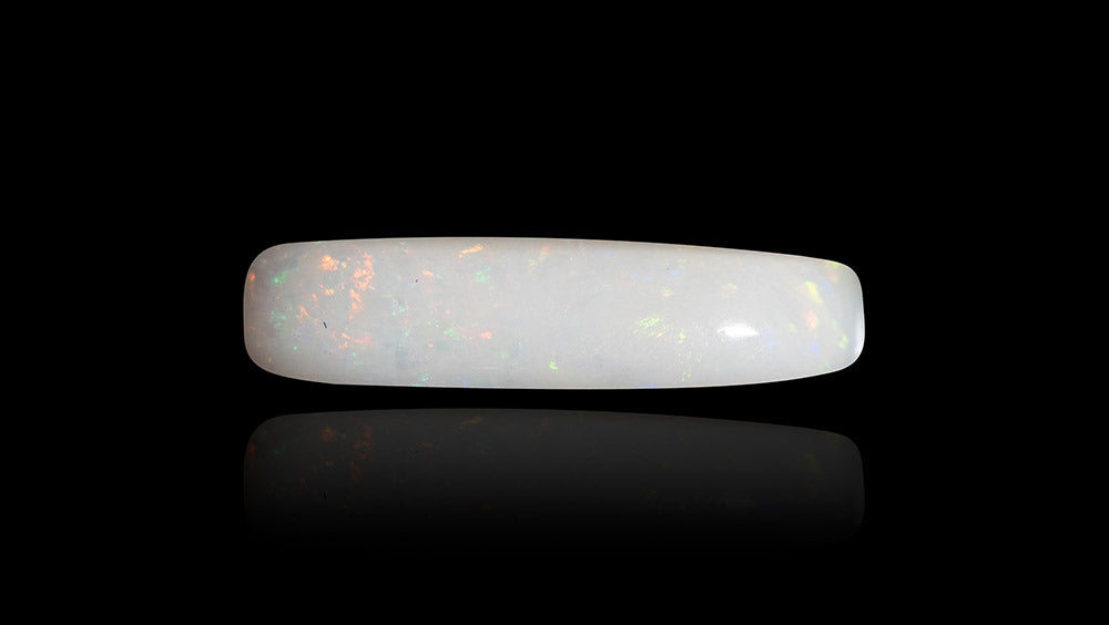 White Opal With Fire 13.61 Carats / 13.14 Ratti