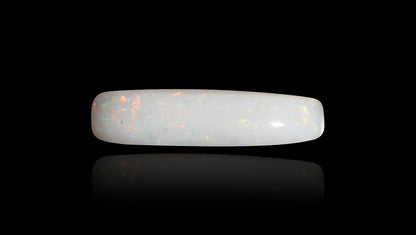 White Opal With Fire 13.61 Carats / 13.14 Ratti