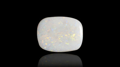 White Opal With Fire 13.61 Carats / 13.14 Ratti