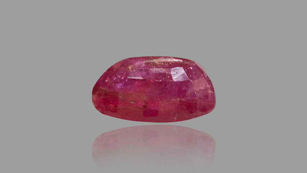 Burmese Ruby (Manik) 5.83 Carats / 6.41 Ratti