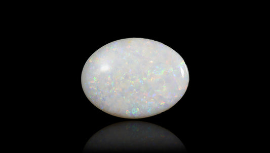 White Opal With Fire 16.92 Carats / 18.59 Ratti